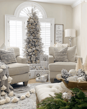 Árvore de Natal Artificial Slim King Flock® de com 650 Luzes LED Branco Quente